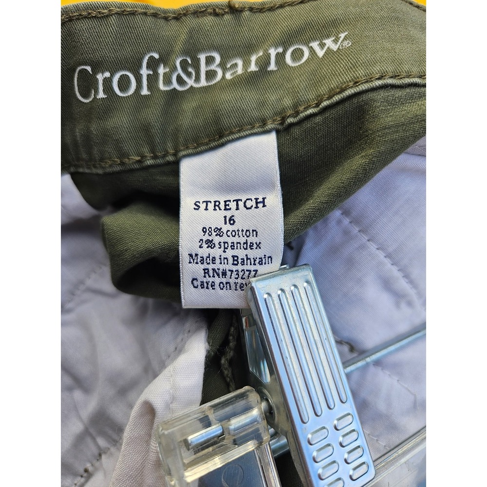 CROFT & BARROW Stretch Capri Pants Women's Size 16 Olive Green Cotton Blend - Picture 4 of 5
